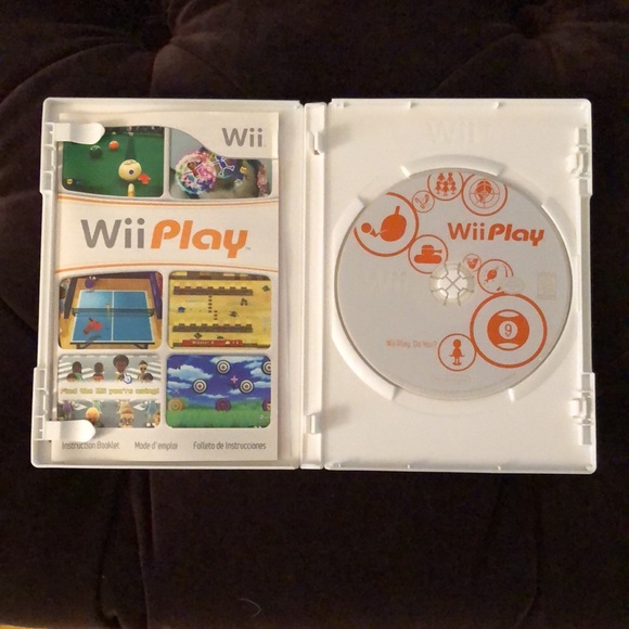 Nintendo Wii Play - Picture 2 of 3